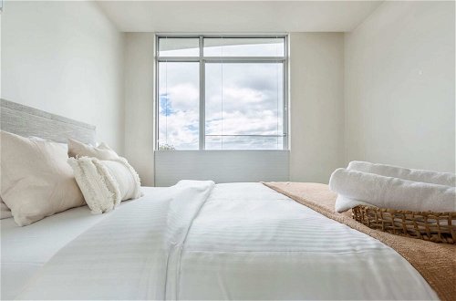 Foto 4 - Stunning View 2-bed in Port Melbourne w/ Parking