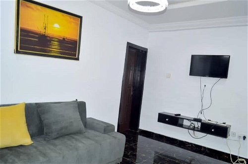 Photo 7 - Immaculate 4-bed Apartment in Lagos