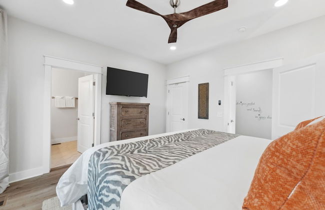Grand Retreat I! 4BR 5BA Sleeps 15! Private Pool! Luxury and Comfort Await! - Foto 7