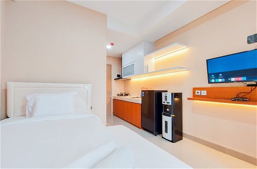 Foto 13 - Nice And Simply Look Studio Apartment At B Residence