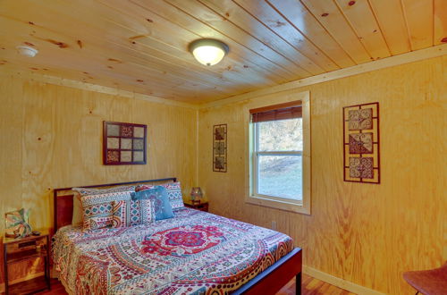 Photo 12 - Peaceful Beattyville Cabin Near Red River Gorge