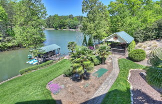 Photo 1 - Jake's Lake House by Avantstay Lake Gazebo