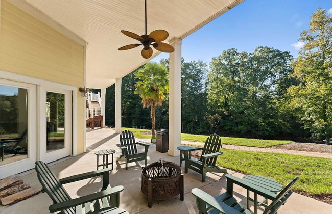 Lakefront 6bdr, Priv Dock, Game Room, Firepit Jake's Lake House by Avantstay - Foto 52