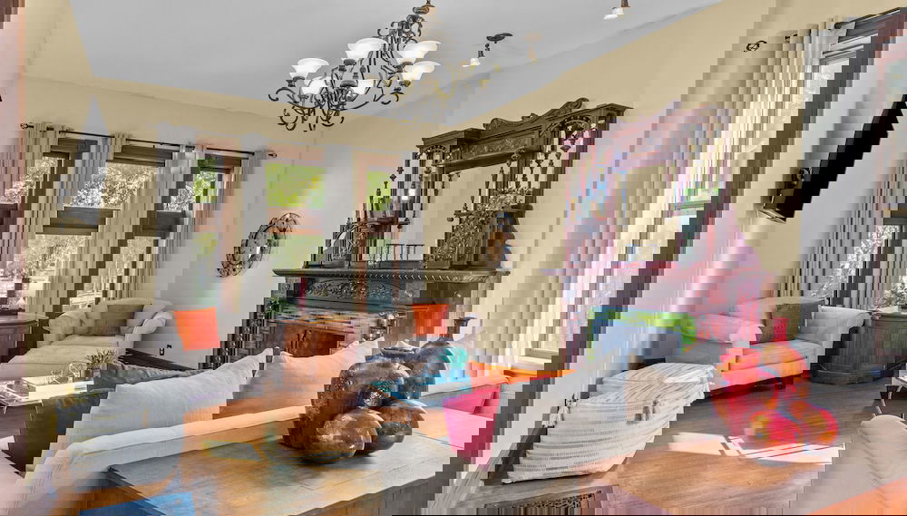 Primary image