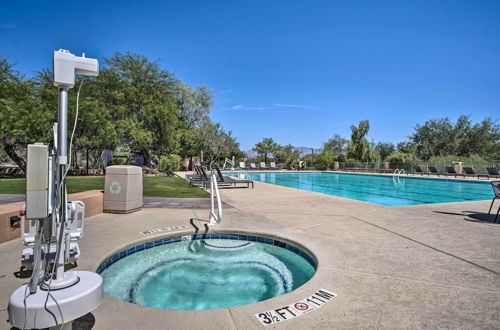 Photo 5 - Rustic Tuscon Retreat w/ Community Pool & Hot Tub