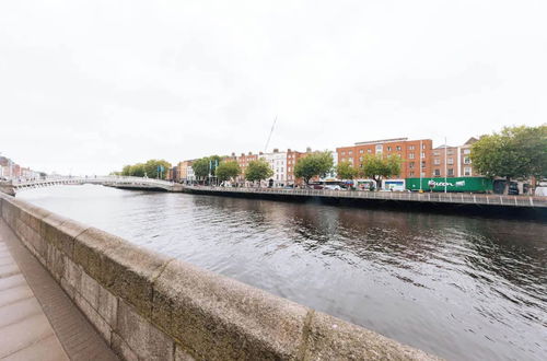 Photo 8 - 1BD Riverside Hideaway in City Centre - Dublin