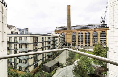 Photo 27 - Beautiful 4 Bed Abode Near Imperial Wharf