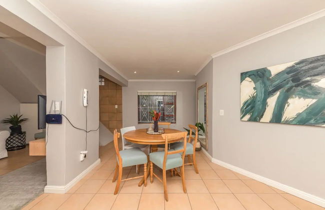 Spaciaous 2 Bedroom Bokaap Apartment - Photo 20