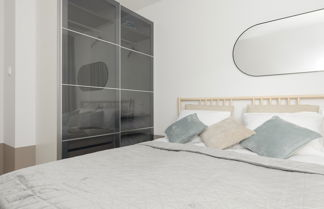 Photo 3 - Arsenal Apartment City Center by Renters
