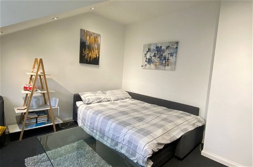 Foto 4 - Impeccable 1-bed Apartment in Putney Village