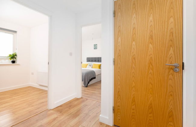 Skyvillion 2bed Enfield Flat W Balcony - Parking - Foto 9