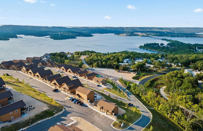 A Birds Eye Bridge View - 5 BDR w/ Private Hot Tub - Photo 68