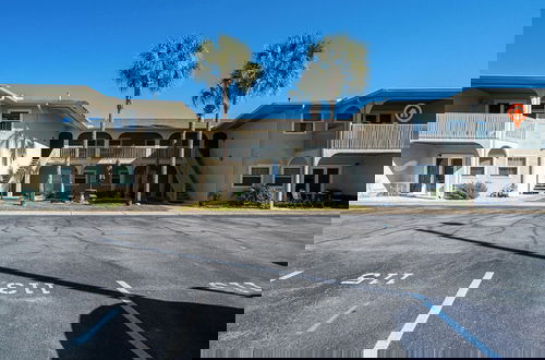 Foto 49 - The Turtle Nest Resort Condo w/ Pool!