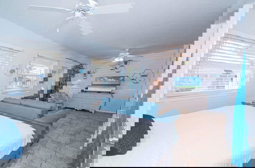 Foto 3 - The Turtle Nest Resort Condo w/ Pool!