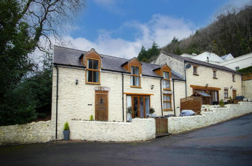 Photo 37 - Rose Coach House - 3 Bedroom Cottage - Pendine