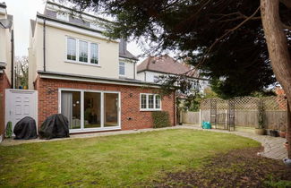 Foto 3 - The Redbridge Sanctuary - Spacious 3bdr House With Garden