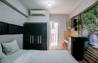 Photo 3 - Warm And Cozy Stay Studio Green Bay Pluit Apartment