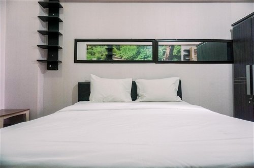 Photo 5 - Warm And Cozy Stay Studio Green Bay Pluit Apartment