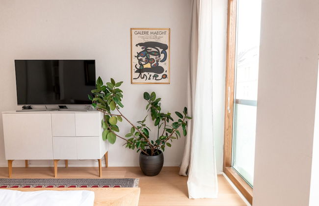 2ndhomes Gorgeous & Modern 2BR Apartment - Photo 3