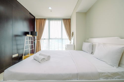 Photo 5 - Good Choice And Wonderful 1Br Ciputra World 2 Apartment