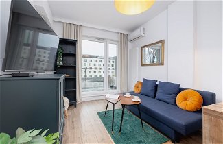 Photo 1 - Apartment With Large Balcony by Renters