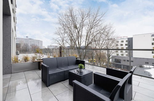 Photo 29 - Apartment With Large Balcony by Renters