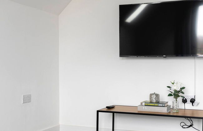 Skyvillion -vineyard Court- Enfield 1bed With Balcony - Foto 8