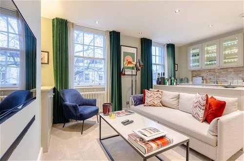 Photo 19 - Elegant 1BD Flat in the Heart of Notting Hill
