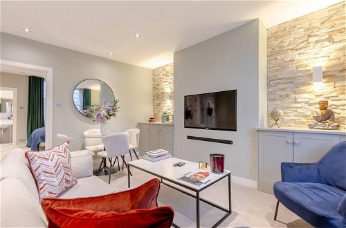 Photo 18 - Elegant 1BD Flat in the Heart of Notting Hill