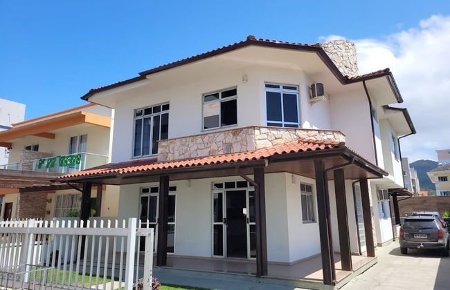 Casa Master com Piscina Gov Celso Ramos - Foto 31