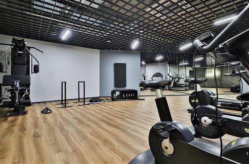 Foto 43 - Studio With Parking & Gym by Renters