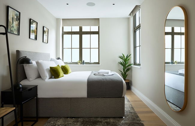 Chancery Lane by Viridian Apartments - Photo 5