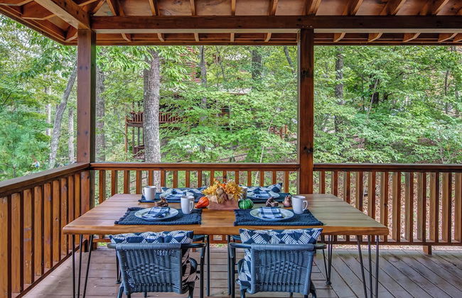 Gorgeous & Secluded 3 BDR Cabin in Mineral Bluff! - Photo 52