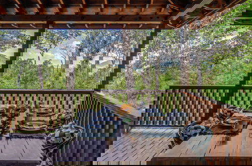 Foto 51 - Gorgeous & Secluded 3 BDR Cabin in Mineral Bluff!