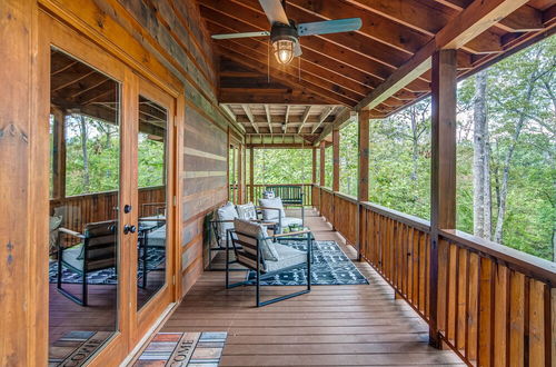 Foto 50 - Gorgeous & Secluded 3 BDR Cabin in Mineral Bluff