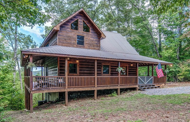 Gorgeous & Secluded 3 BDR Cabin in Mineral Bluff! - Photo 62
