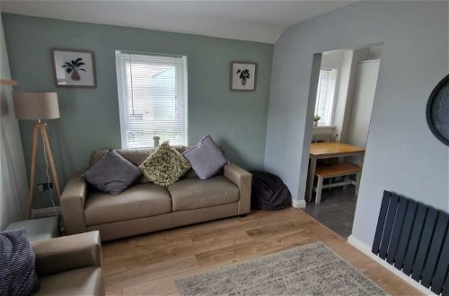 Photo 10 - Captivating 2-bed Apartment in Tenby