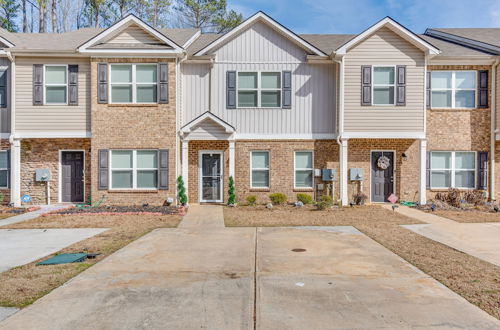 Photo 6 - Union City Townhome: 17 Mi to Downtown Atlanta