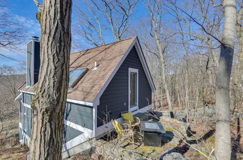 Photo 24 - Dreamy Hudson Valley Cottage w/ State Park Views