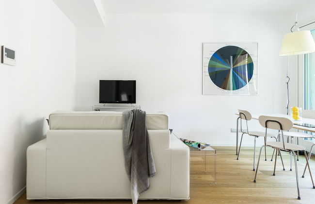 JOIVY Stylish 1-Bedroom Flat - Photo 15