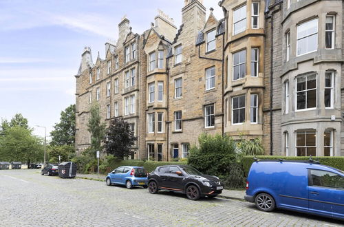 Photo 28 - JOIVY 3-Bed Meadows Flat Near Castle & Royal Mile