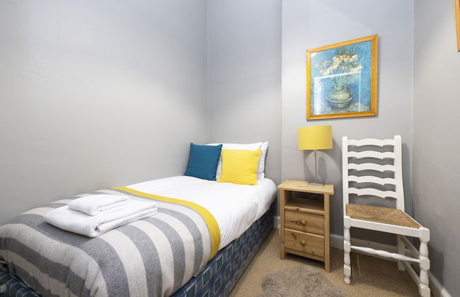JOIVY 3-Bed Meadows Flat Near Castle & Royal Mile - Foto 3