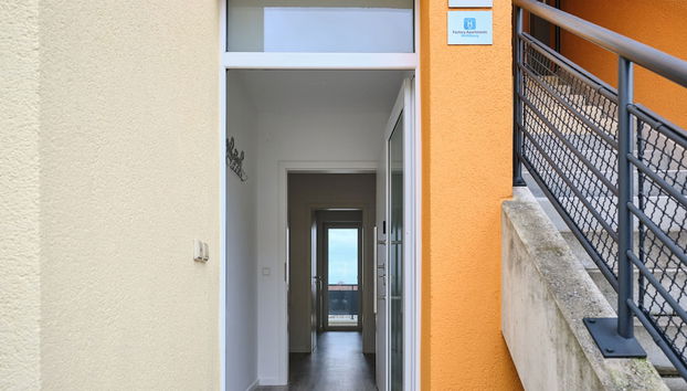 Entrada (vista interior)