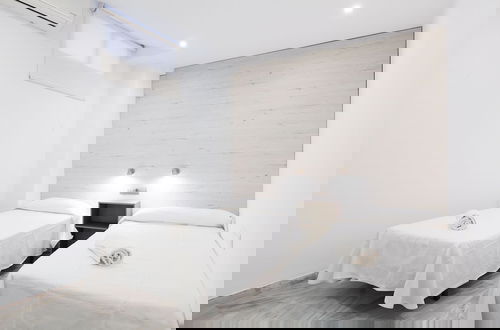 Foto 26 - Artola in Marbella With 4 Bedrooms and 3 Bathrooms