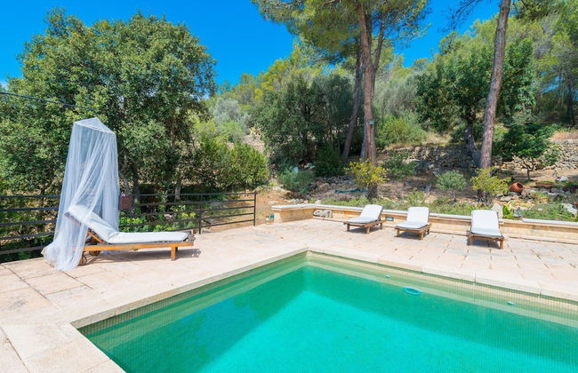 Es Pinar in Alar With 4 Bedrooms and 4 Bathrooms - Foto 4