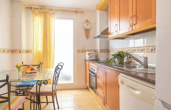 Banana Beach Apartment - Photo 7
