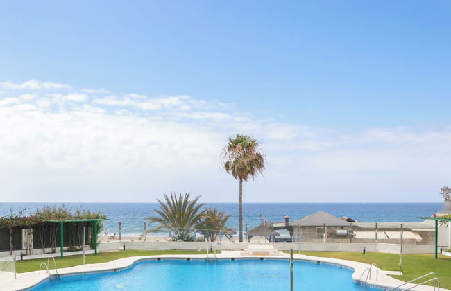 Banana Beach Apartment - Photo 15