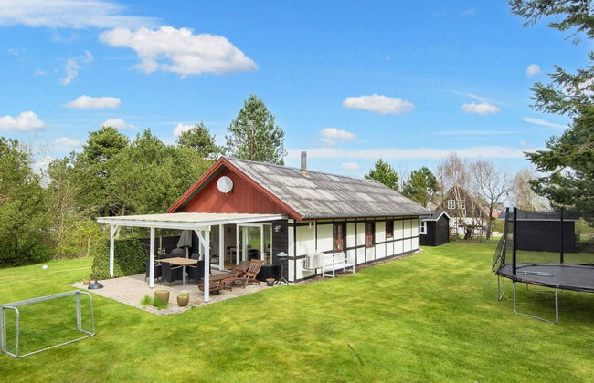 4 Star Holiday Home in Orsted - Foto 1