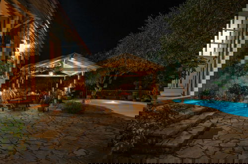 Photo 27 - Georgina House in Velianitatika