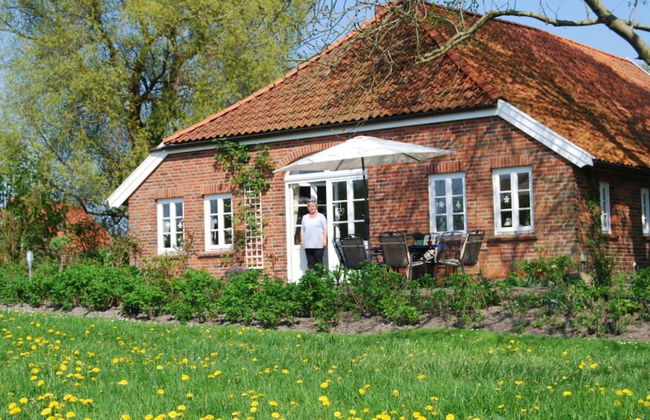 - Exclusively Restored Gulfhof - Photo 15